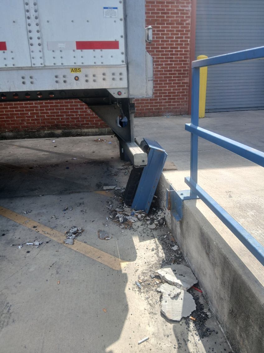 Loading Dock project photo 39
