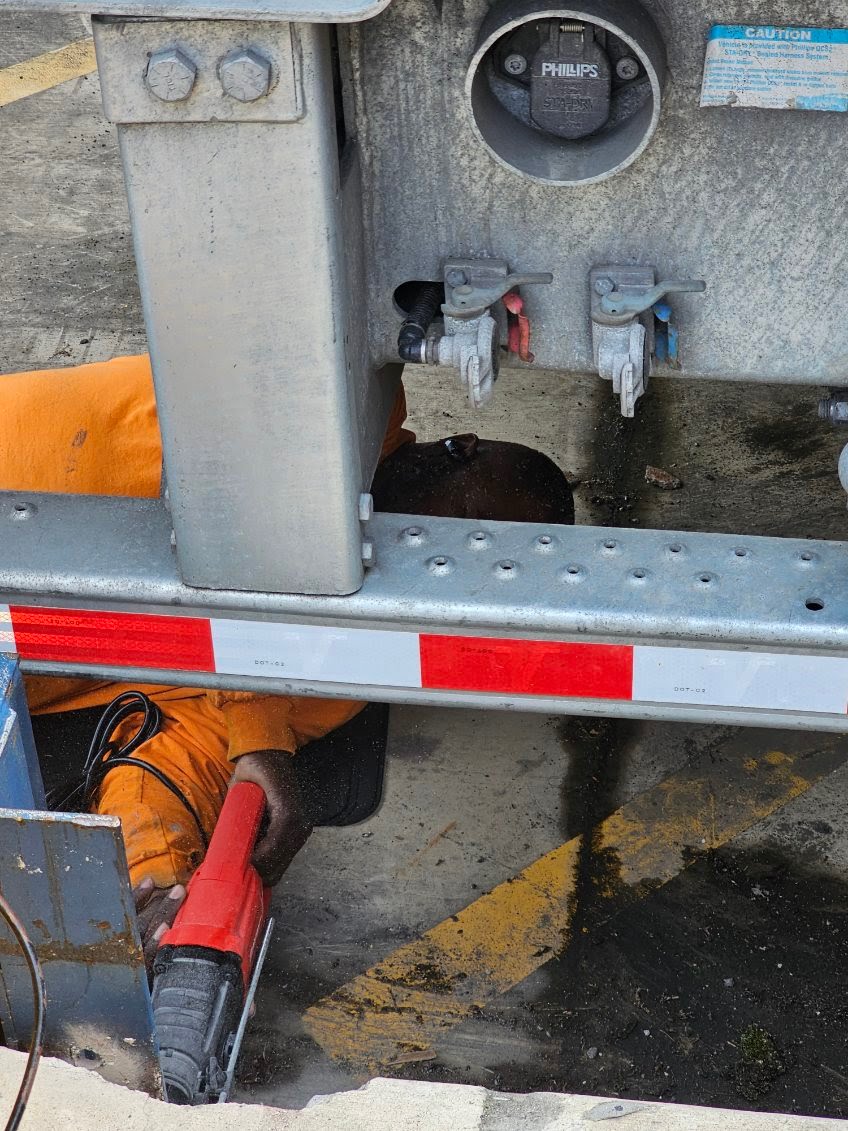 Loading Dock project photo 42